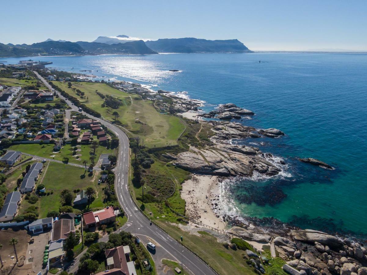 Port Of Call Simon's Town Eksteriør billede